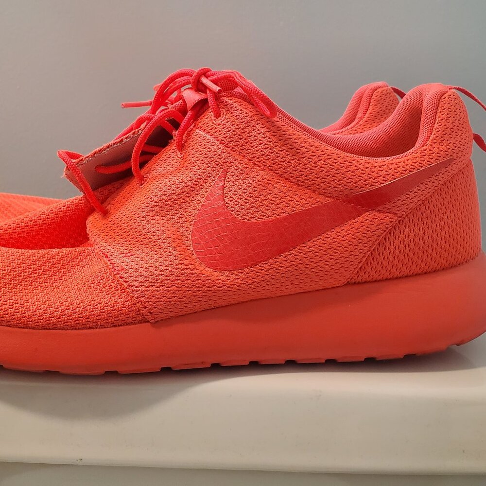 Nike Roshe One - Orange Mango - Size 14